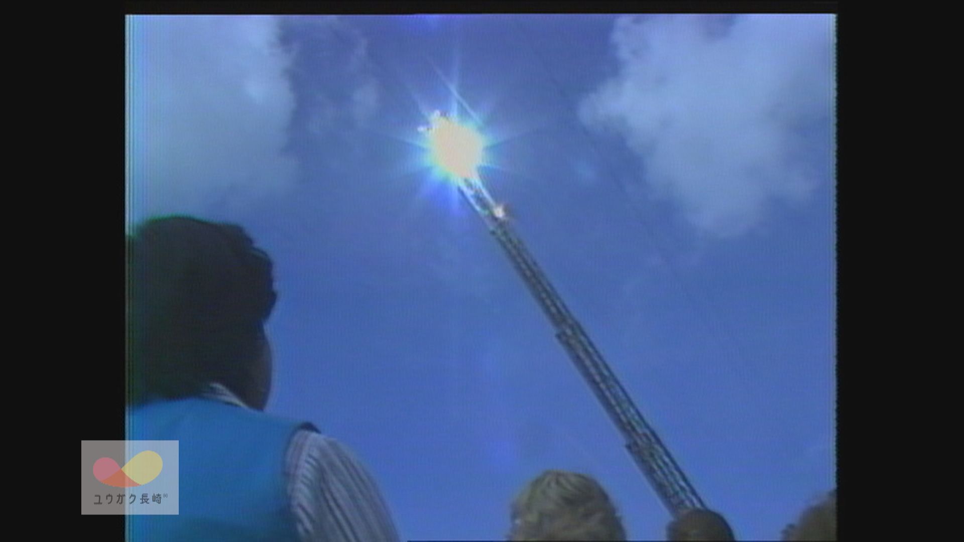 ヒヤッ！はしご車が高圧電線に接触～ホテル消防訓練中にハプニングイメージ